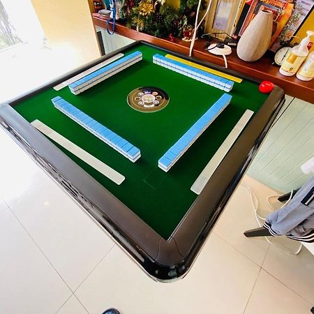 ซันแลกซ์ บีแอนด์บี Apartment Yilan ภายนอก รูปภาพ