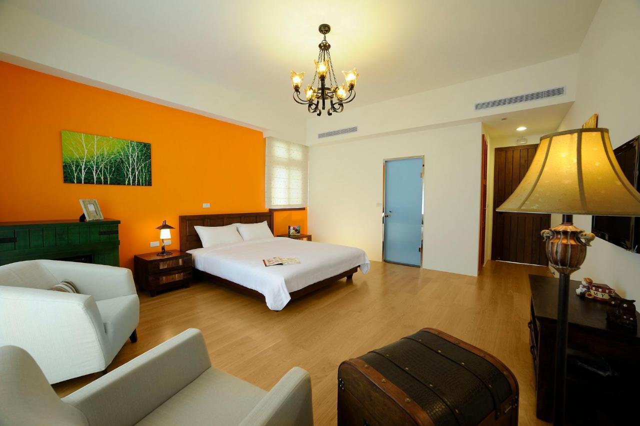 ซันแลกซ์ บีแอนด์บี Apartment Yilan ภายนอก รูปภาพ