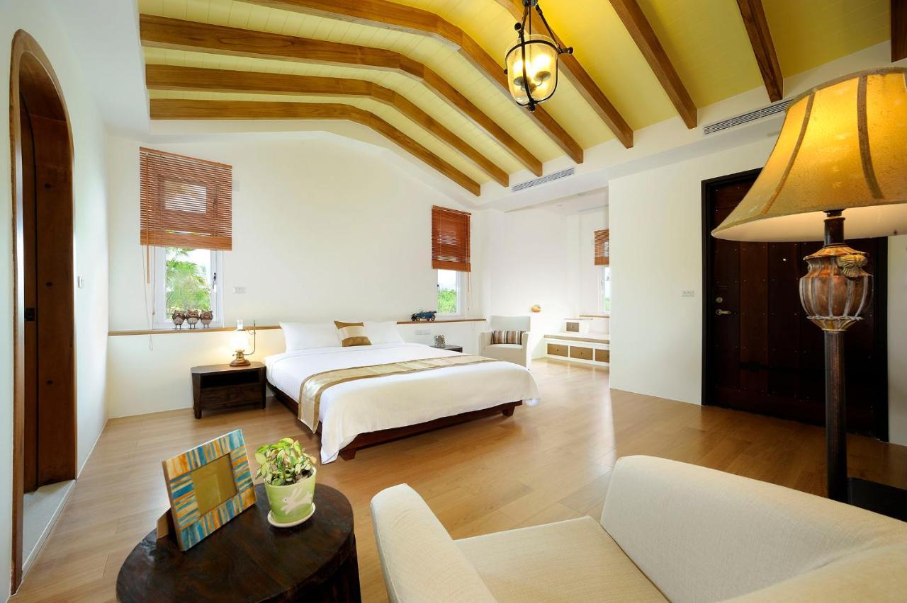 ซันแลกซ์ บีแอนด์บี Apartment Yilan ภายนอก รูปภาพ