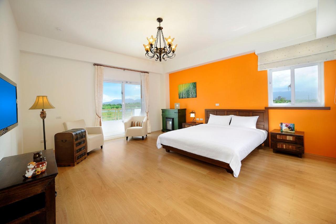 ซันแลกซ์ บีแอนด์บี Apartment Yilan ภายนอก รูปภาพ