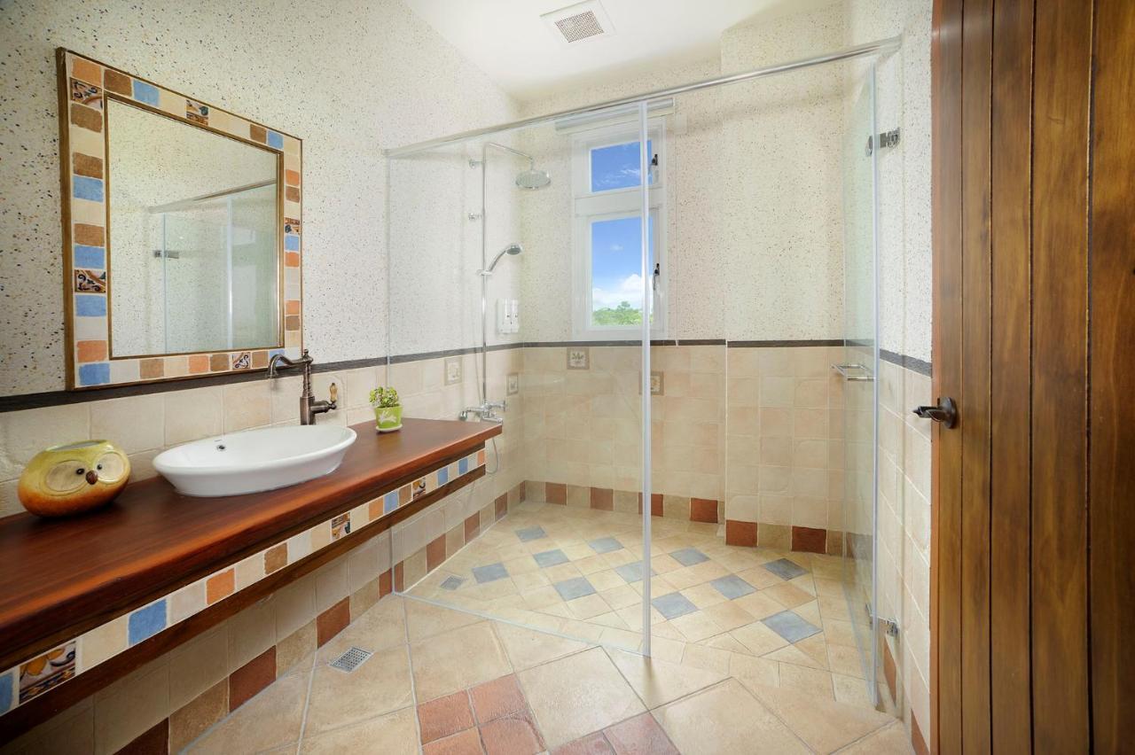 ซันแลกซ์ บีแอนด์บี Apartment Yilan ภายนอก รูปภาพ